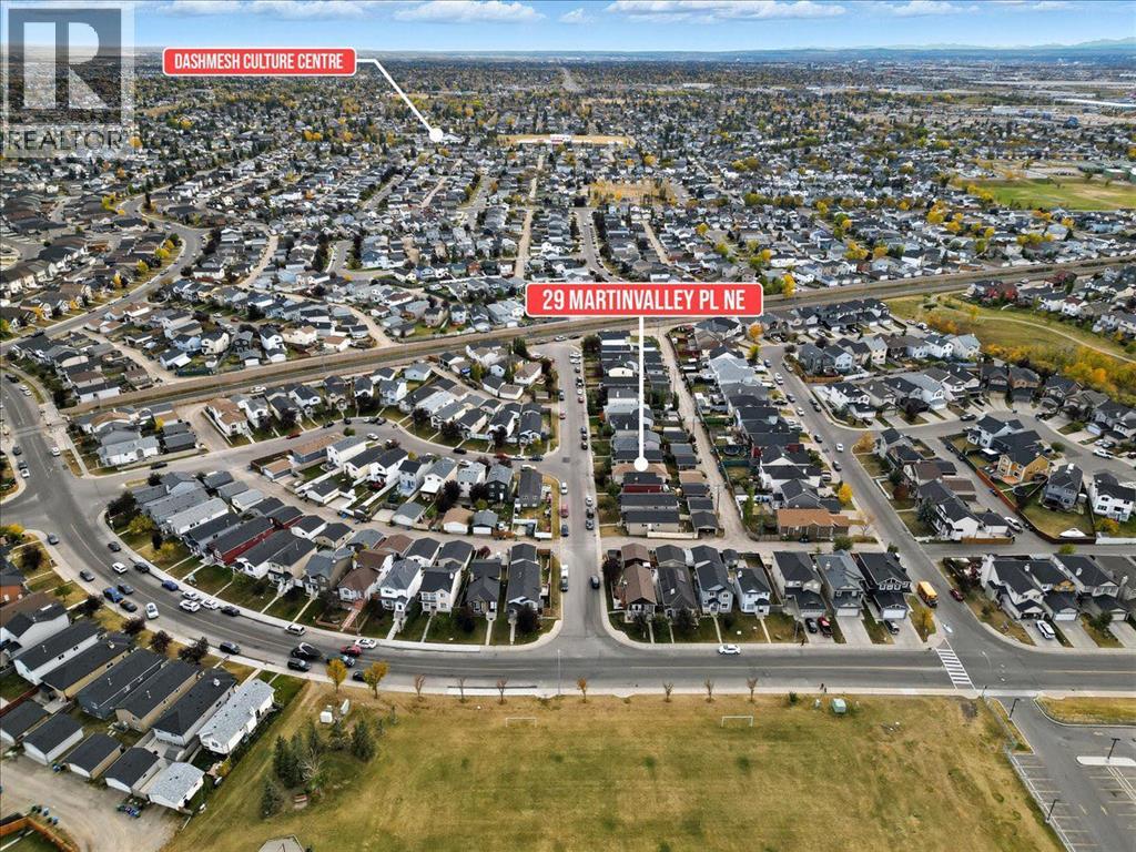 Single Family House 4 Level for Sale in  Martinvalley Place NE Martindale Calgary 