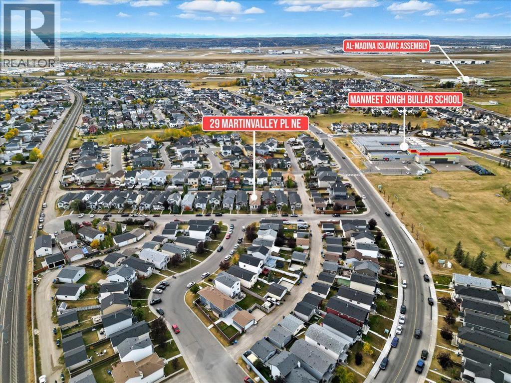 Single Family House 4 Level for Sale in  Martinvalley Place NE Martindale Calgary 