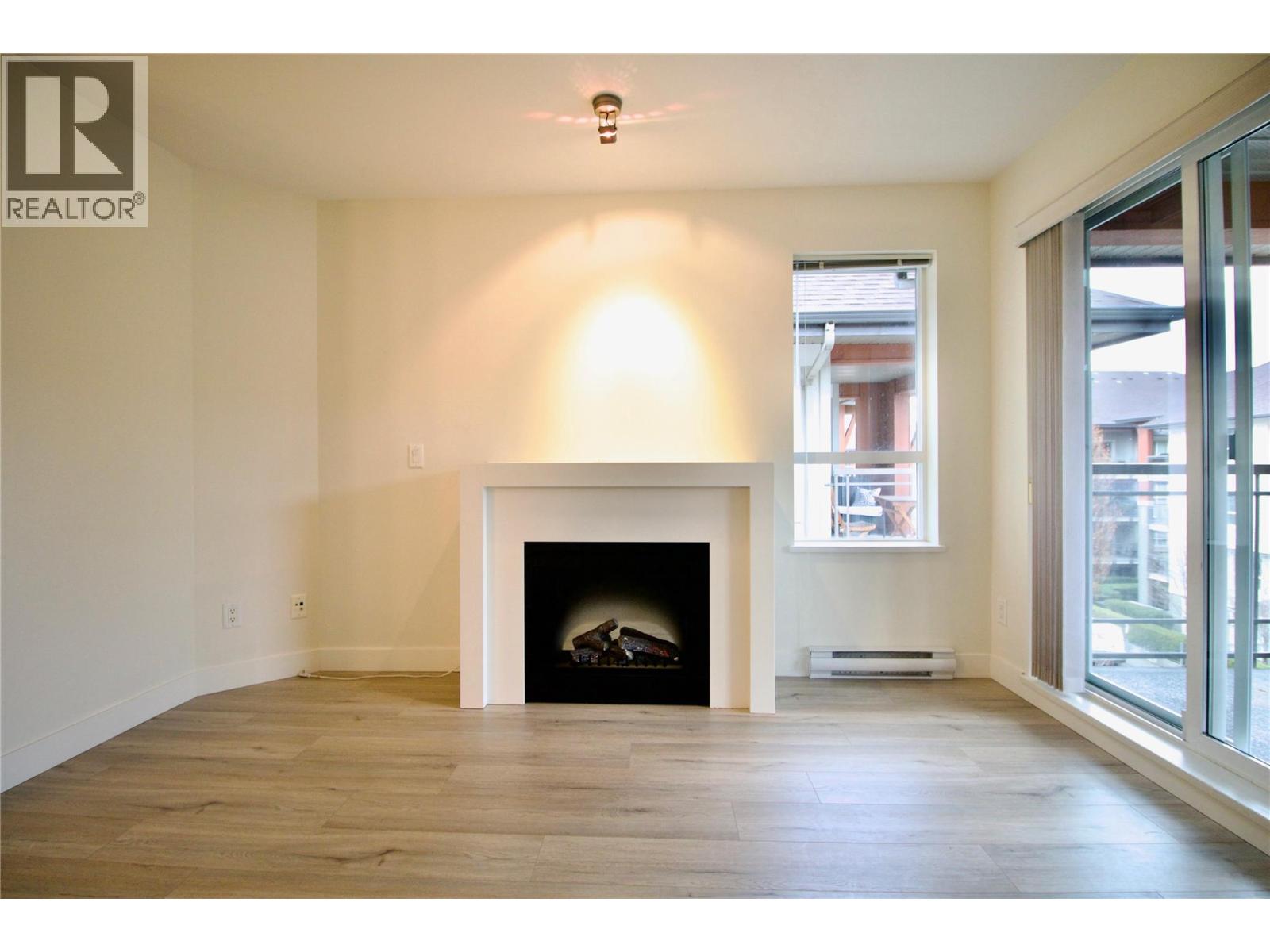 441 1099 Sunset Drive, Kelowna