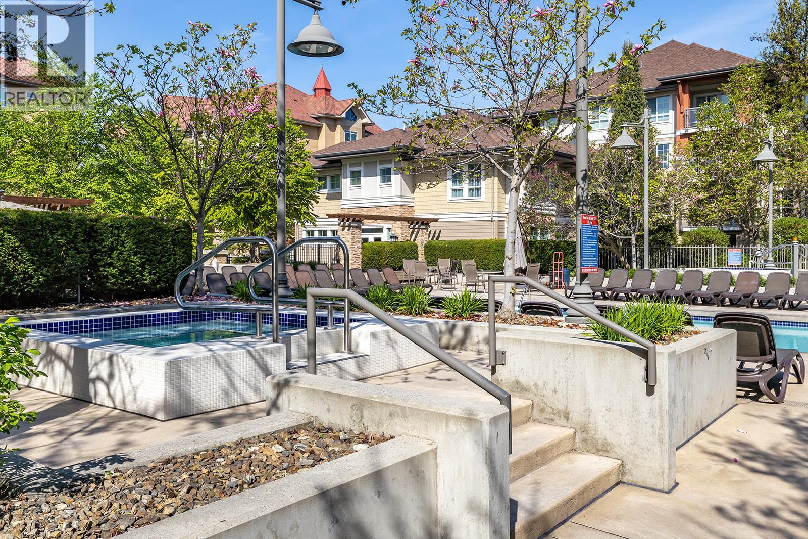 441 1099 Sunset Drive, Kelowna