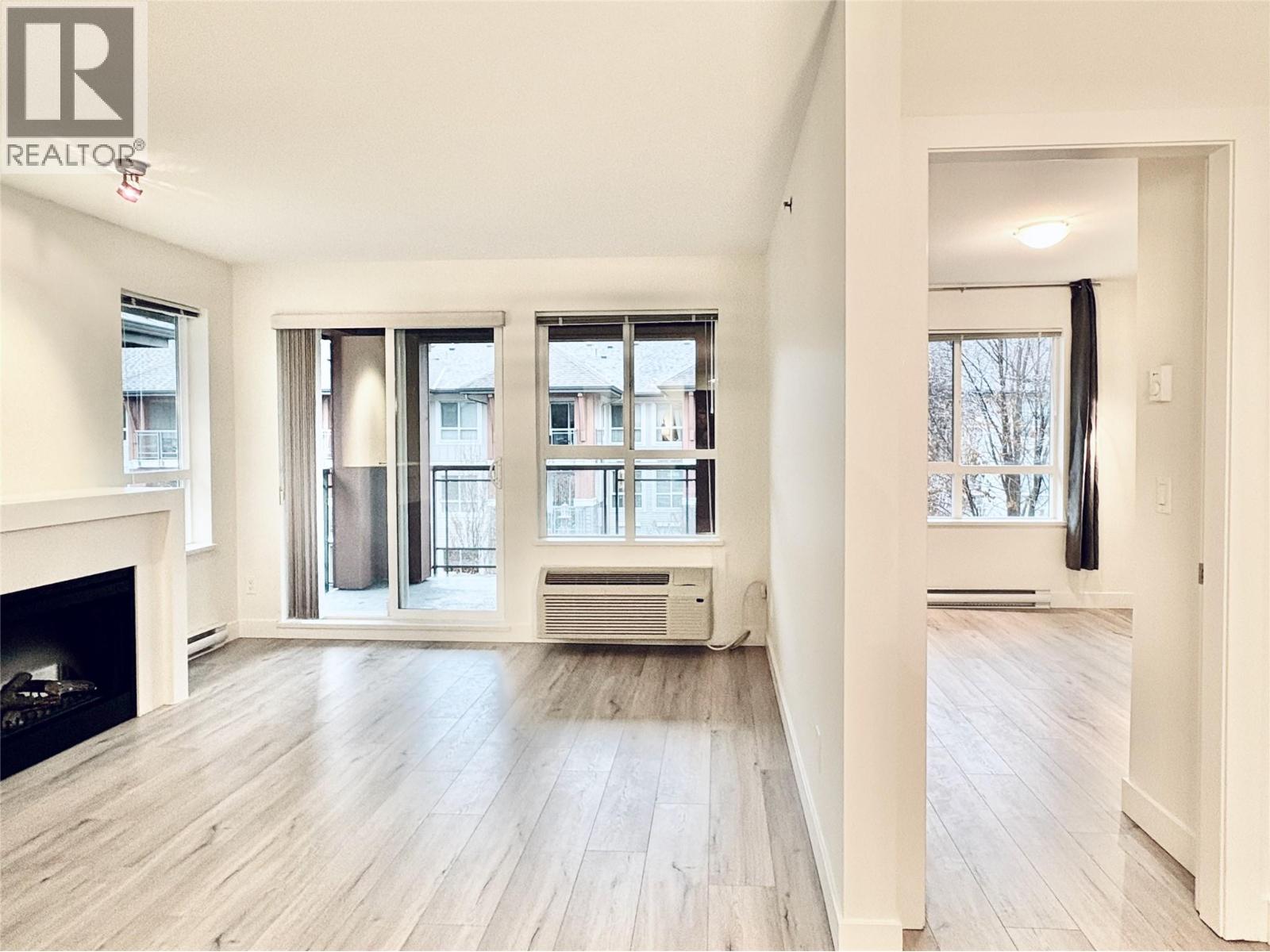 441 1099 Sunset Drive, Kelowna