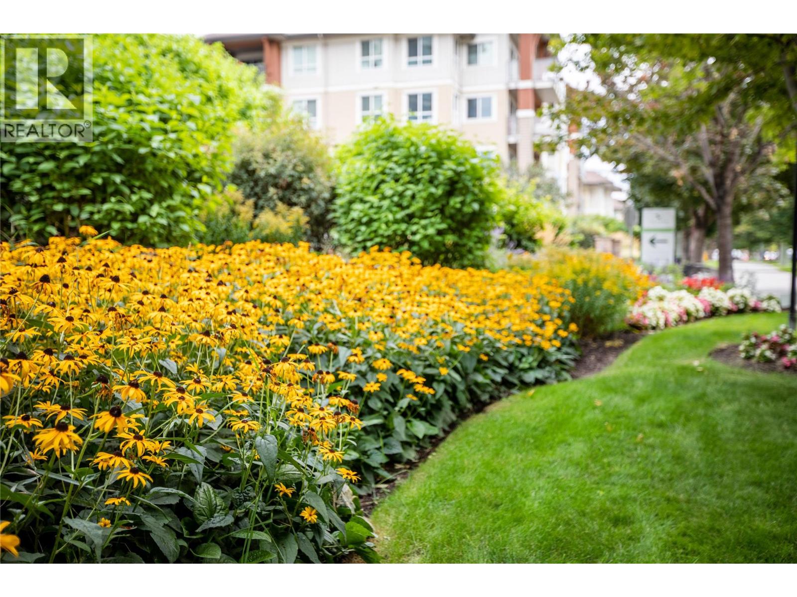 441 1099 Sunset Drive, Kelowna