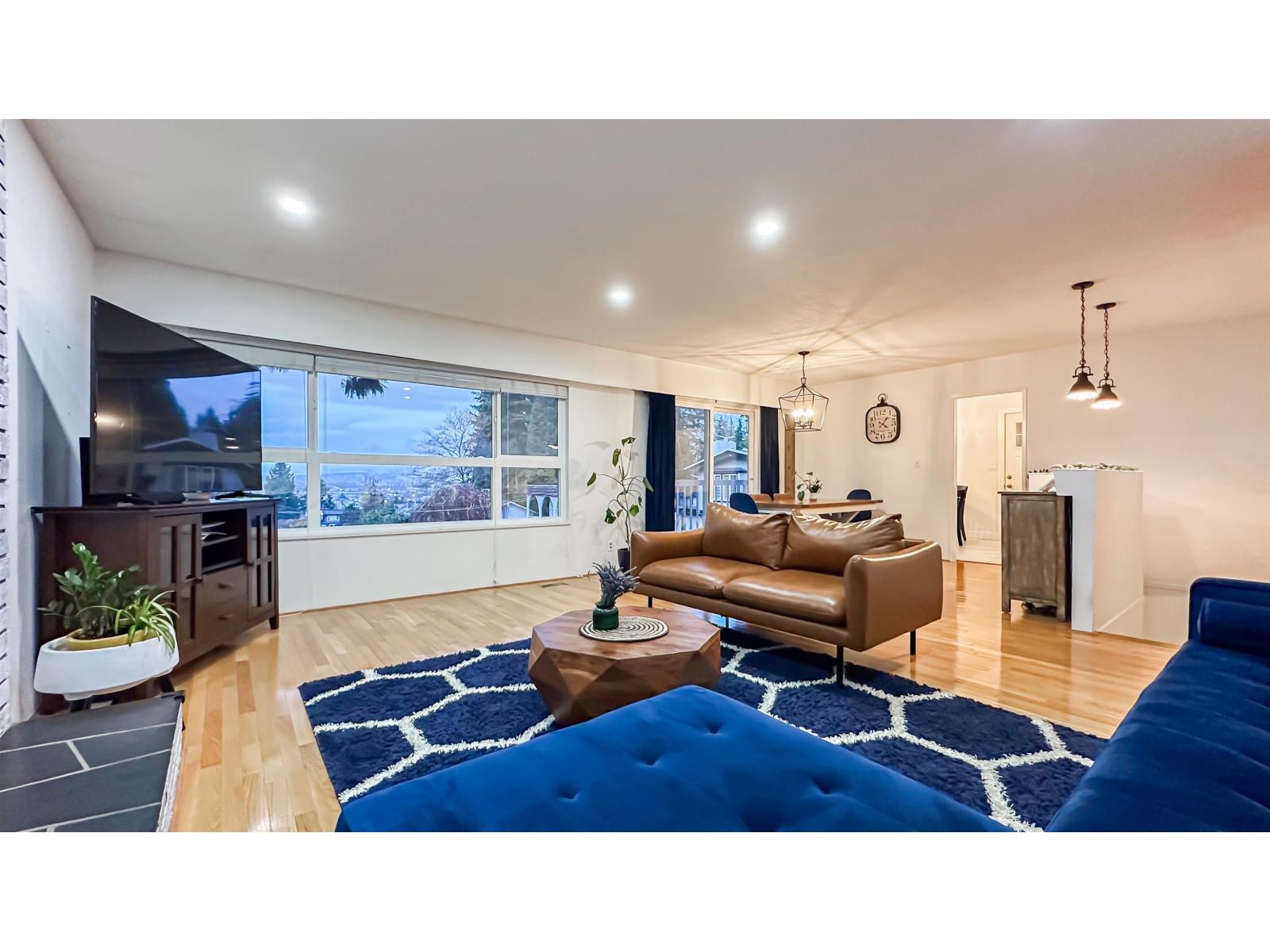 8594 SUNBURY Place, Delta