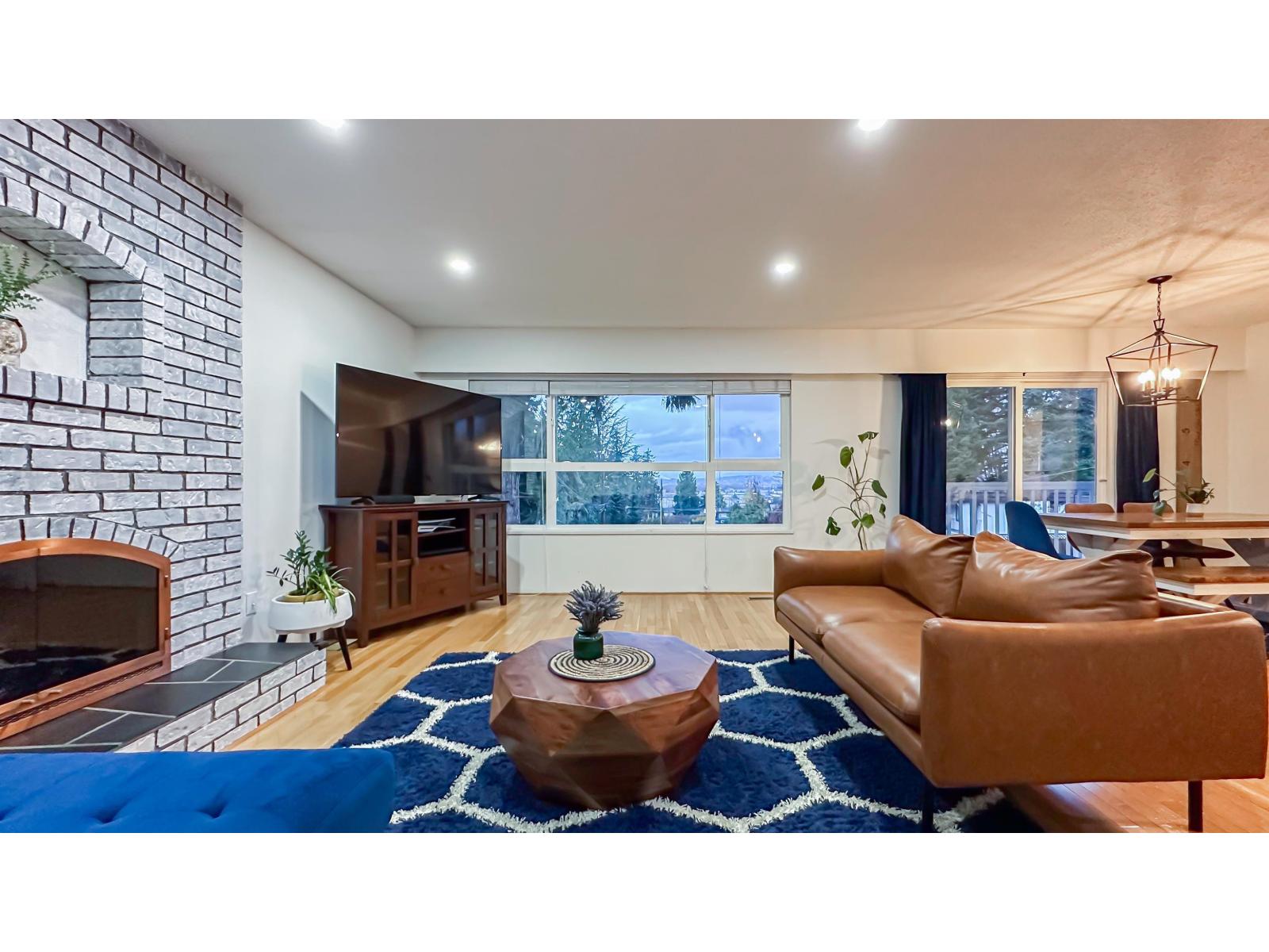 8594 SUNBURY Place, Delta