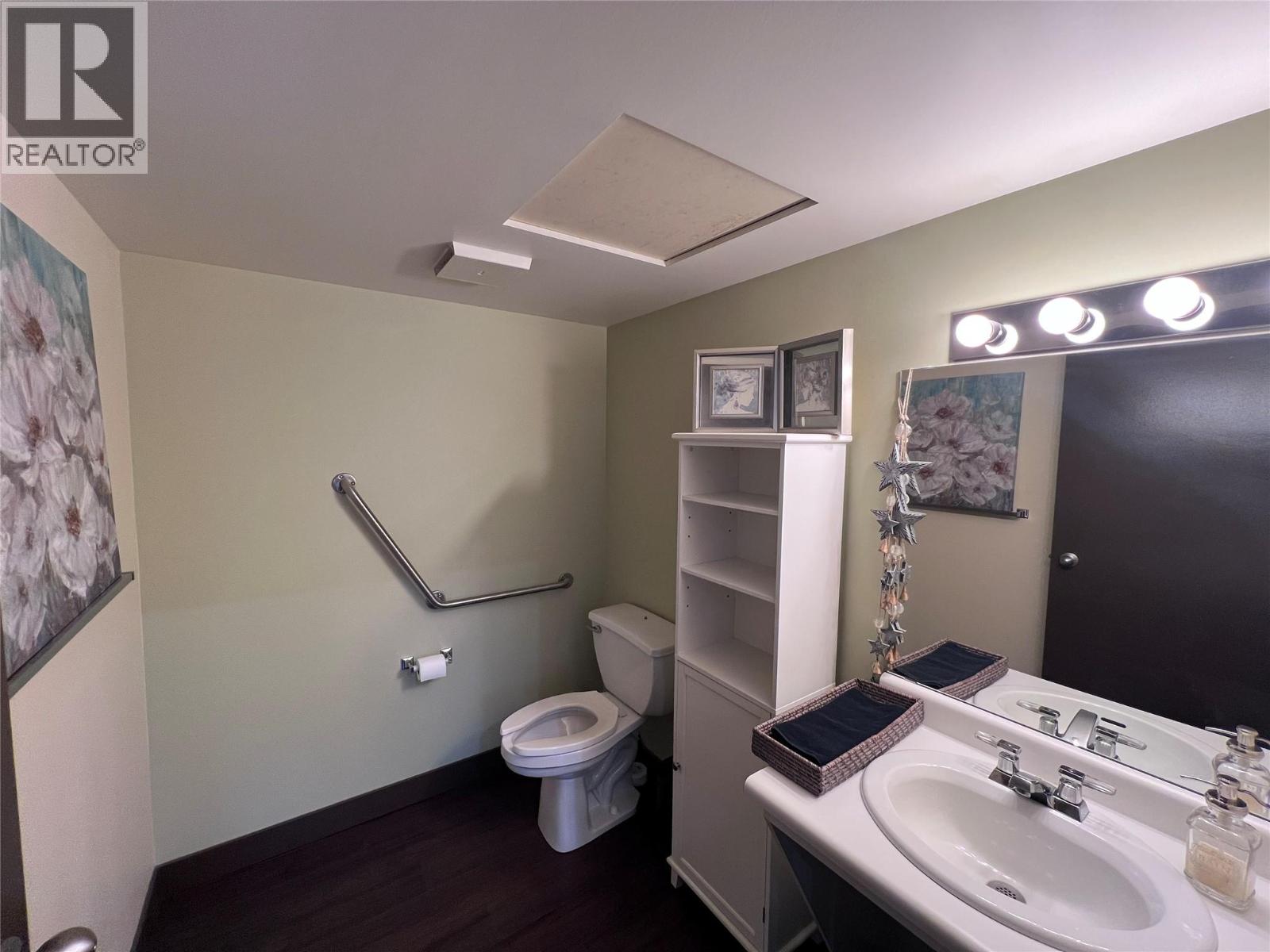 107 2121 Ethel Street, Kelowna