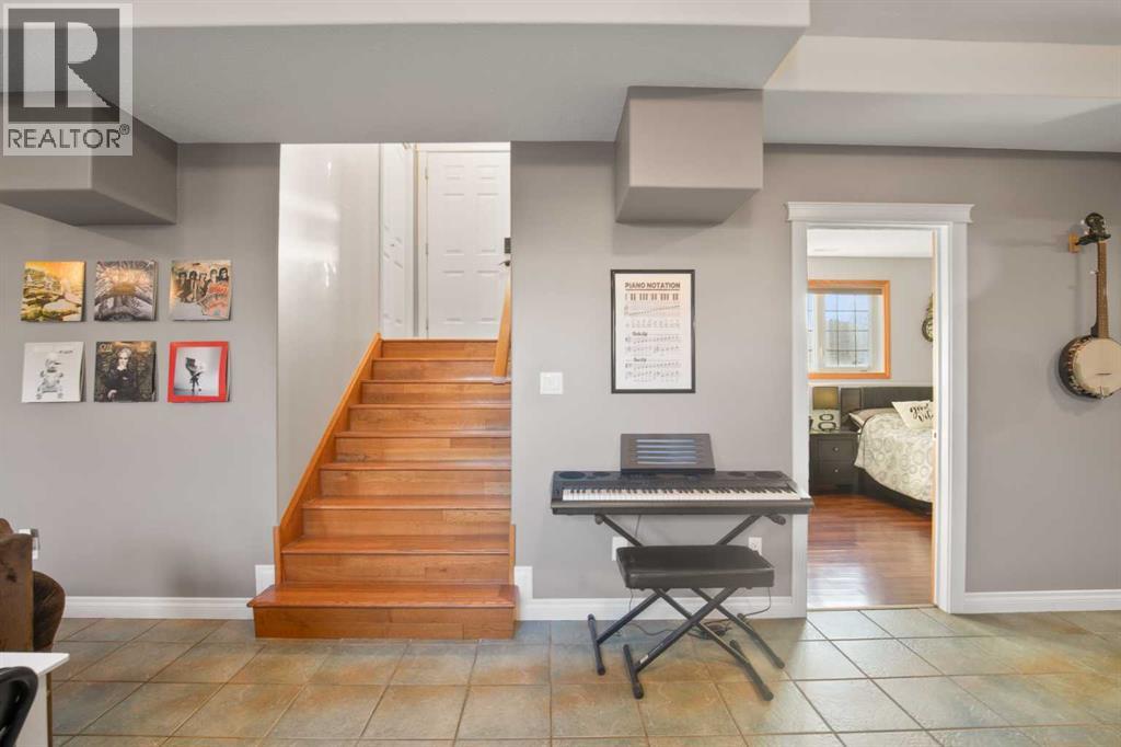 2 Holbrook Place, Sylvan Lake