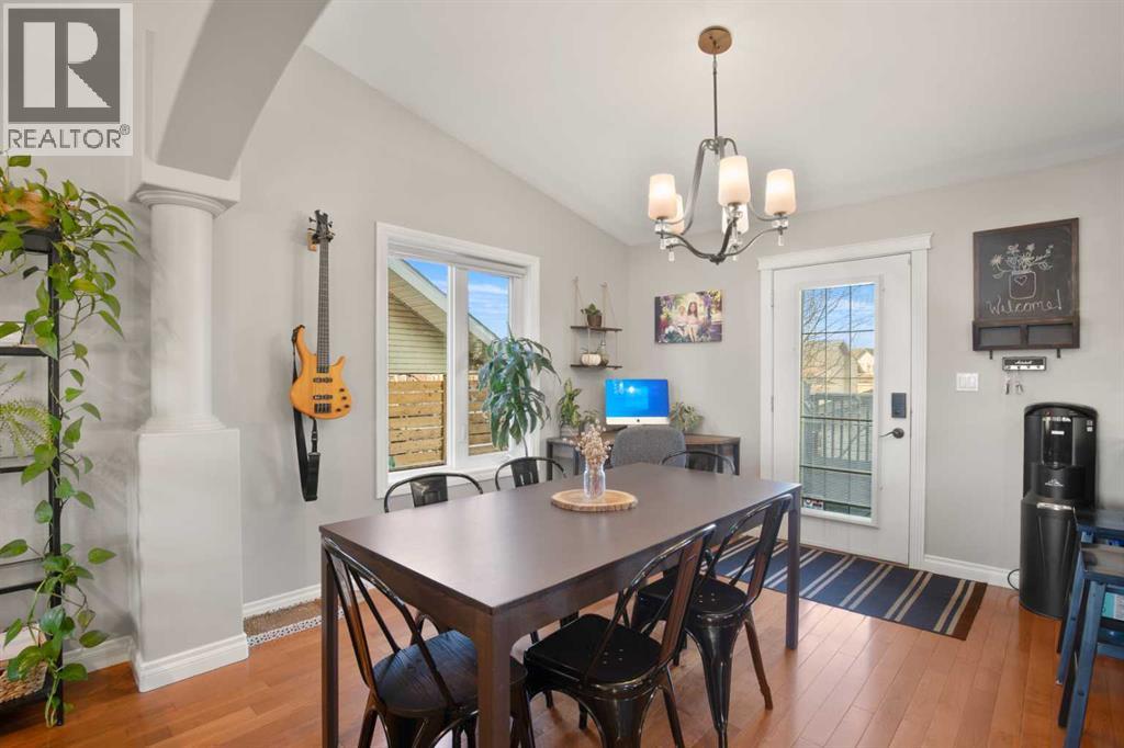 2 Holbrook Place, Sylvan Lake