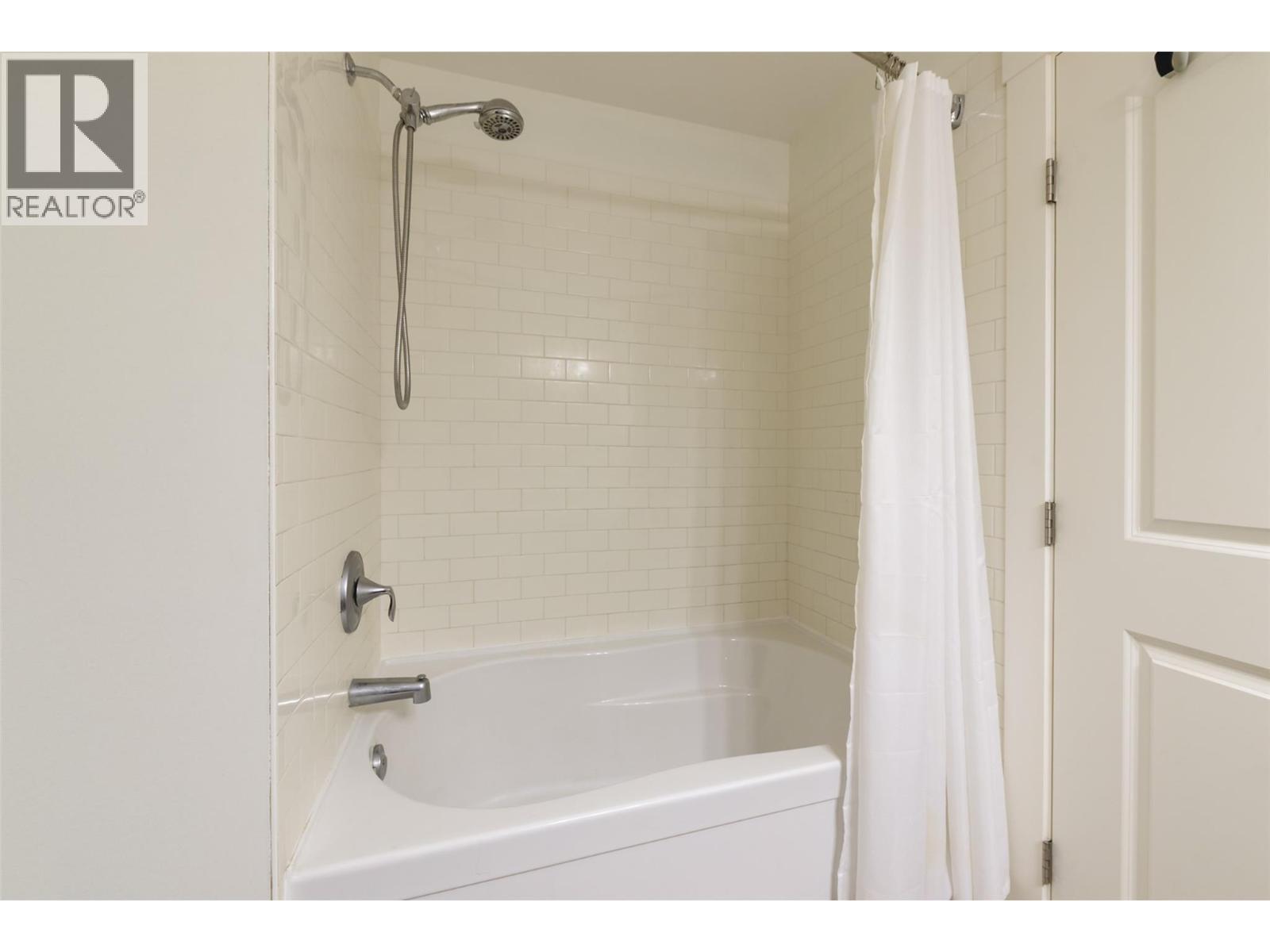 109 1651 Lynrick Road, Kelowna