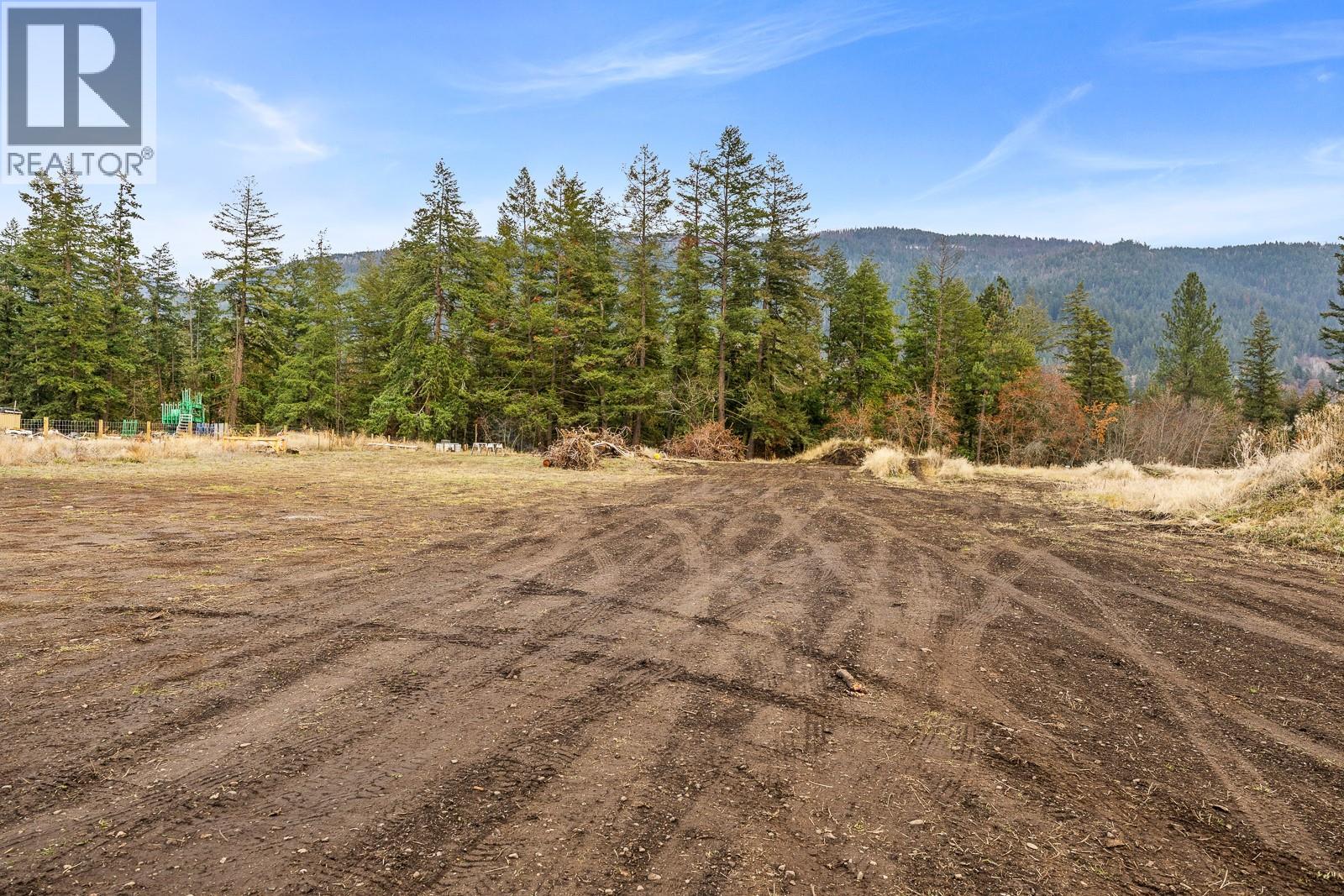  5949 Star Road, Vernon