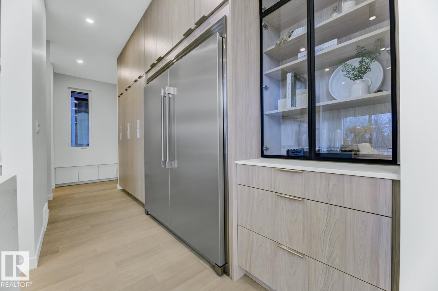 #7 6090 CRAWFORD DR SW, Edmonton