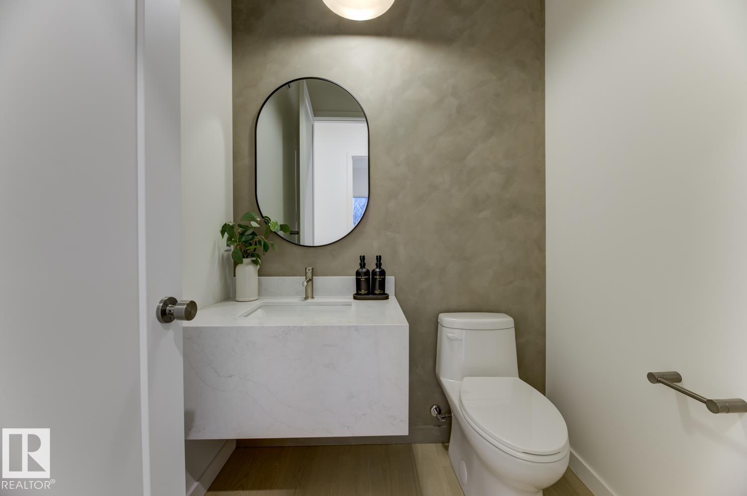 #7 6090 CRAWFORD DR SW, Edmonton