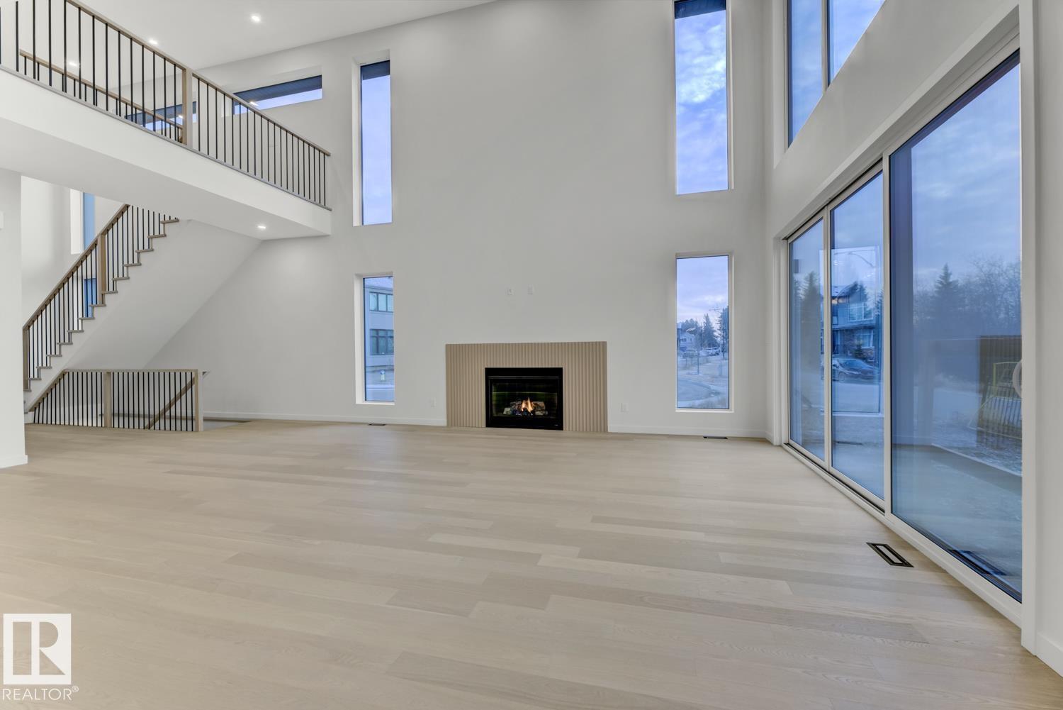 #7 6090 CRAWFORD DR SW, Edmonton