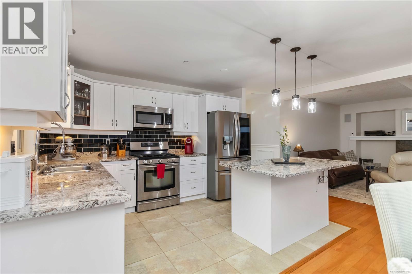  2532 Legacy Ridge, Langford