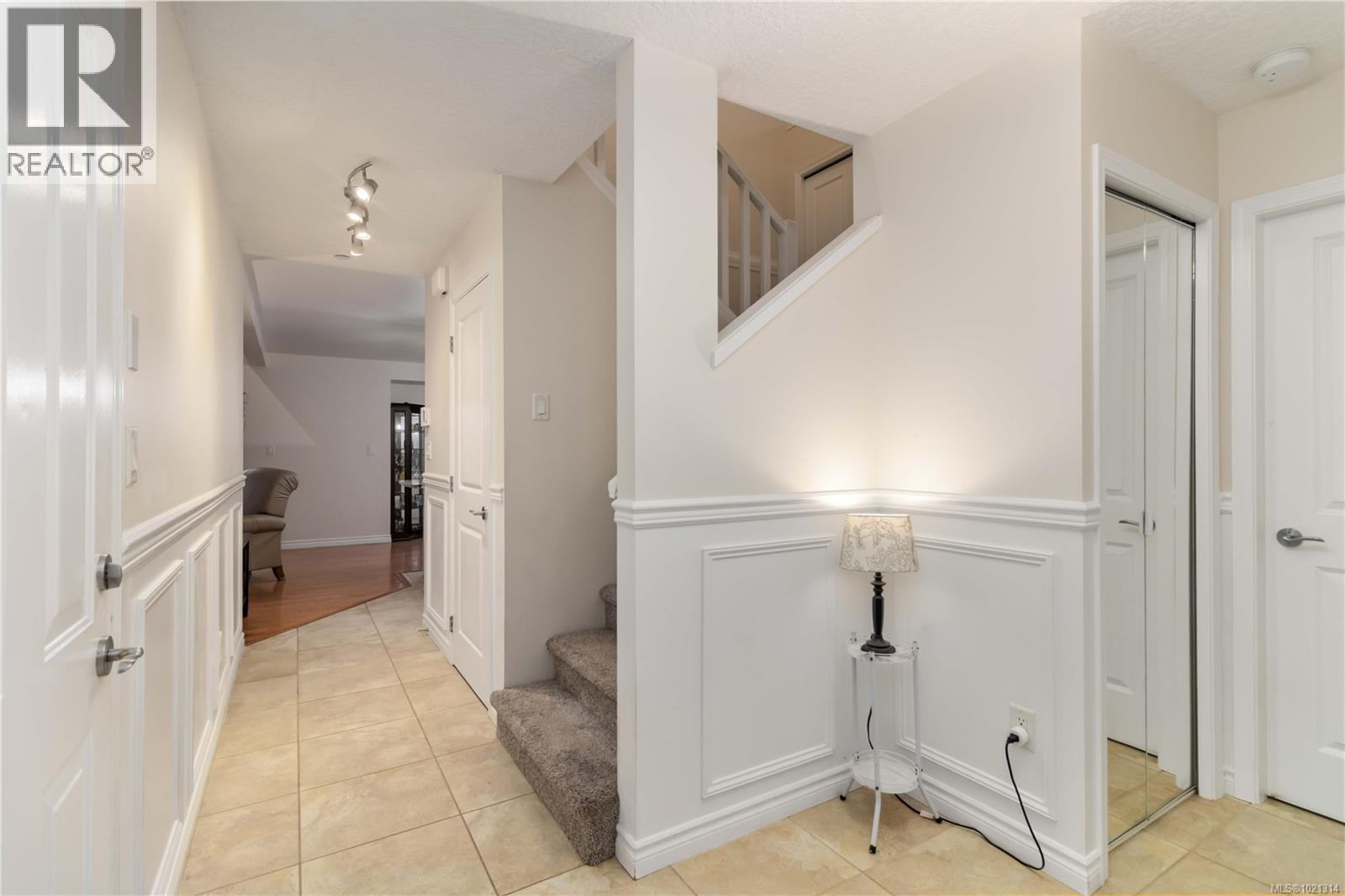  2532 Legacy Ridge, Langford