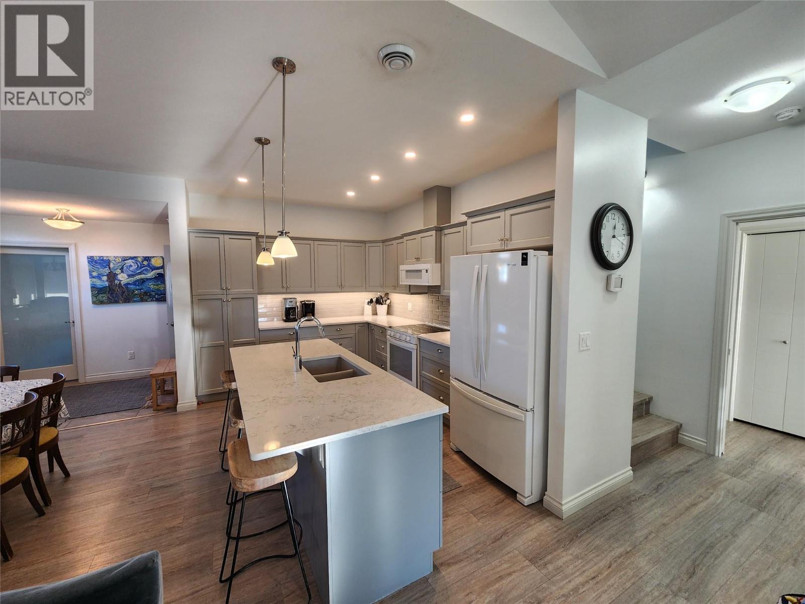 2450 Radio Tower Road Unit# 4, Oliver