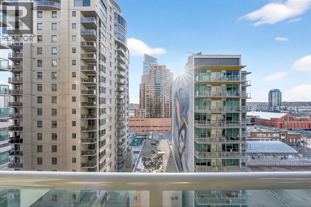 Single Family House for Sale in    Avenue SW Downtown West End Calgary 