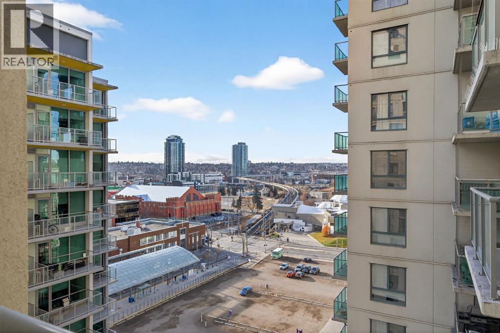 Single Family House for Sale in    Avenue SW Downtown West End Calgary 