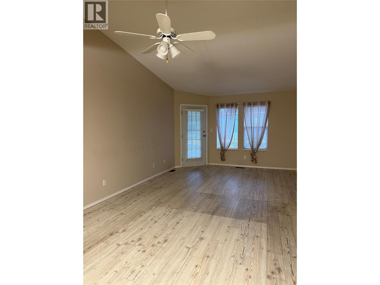 501 Kildonan Avenue Unit# 11, Enderby