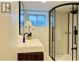 Bsmt - 27 Oakview Avenue, Toronto, ON M6P3J3 Photo 8