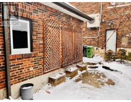 Bsmt - 27 Oakview Avenue, Toronto, ON M6P3J3 Photo 9