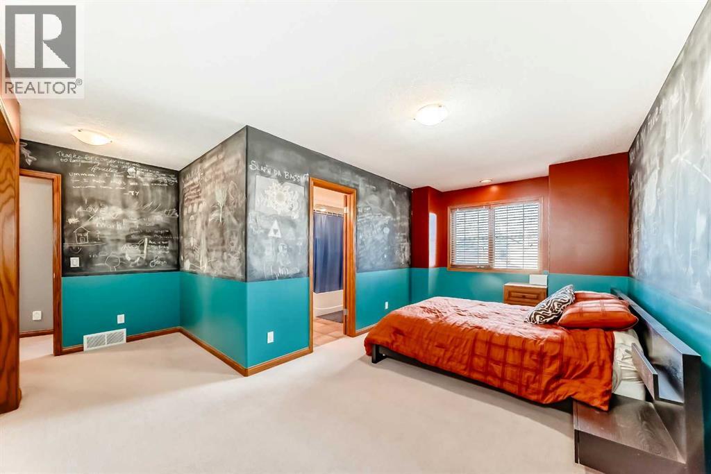 Single Family House for Sale in  Evergreen Rise SW Evergreen Calgary 