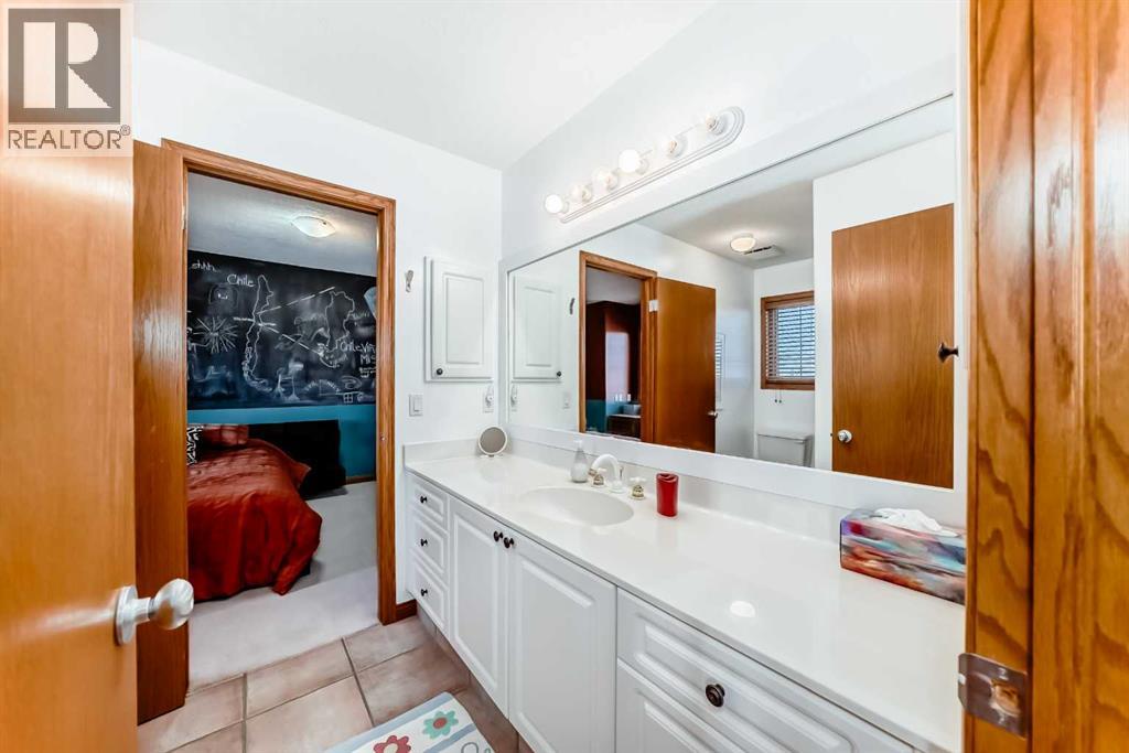 Single Family House for Sale in  Evergreen Rise SW Evergreen Calgary 