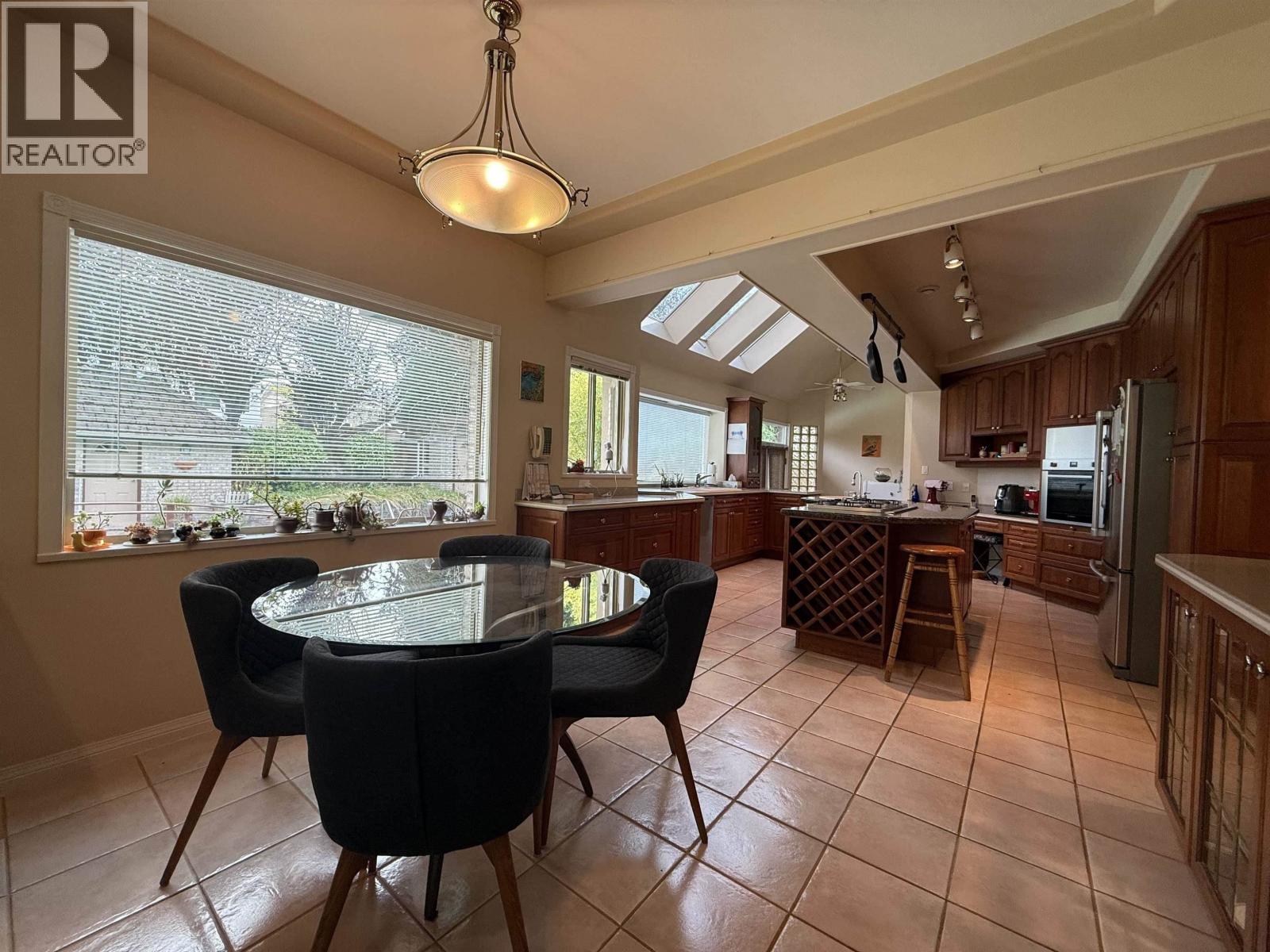 1136 SMITH AVENUE, Coquitlam