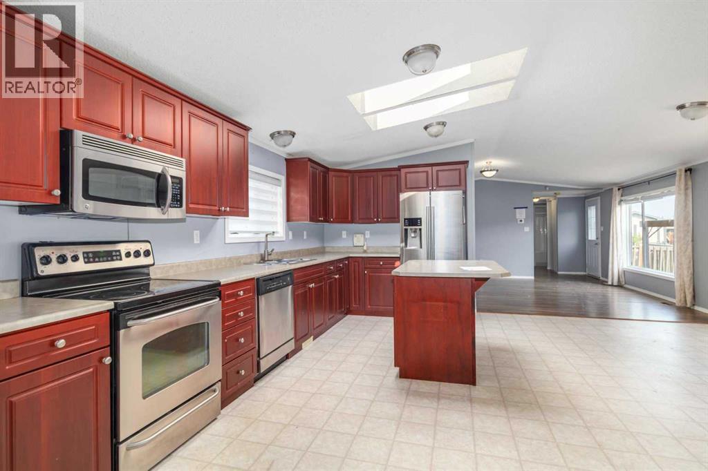 305 Ash Way, Fort McMurray