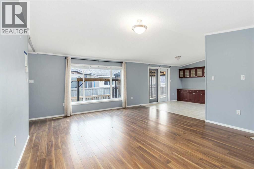 305 Ash Way, Fort McMurray