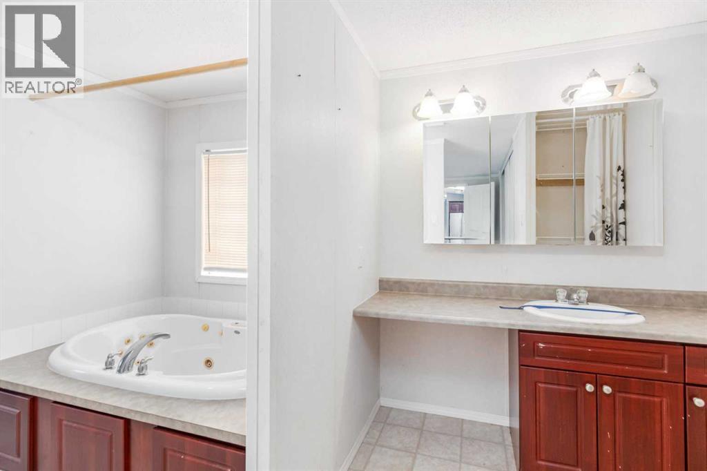 305 Ash Way, Fort McMurray