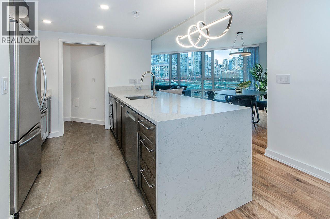 918 COOPERAGE WAY STREET, Vancouver