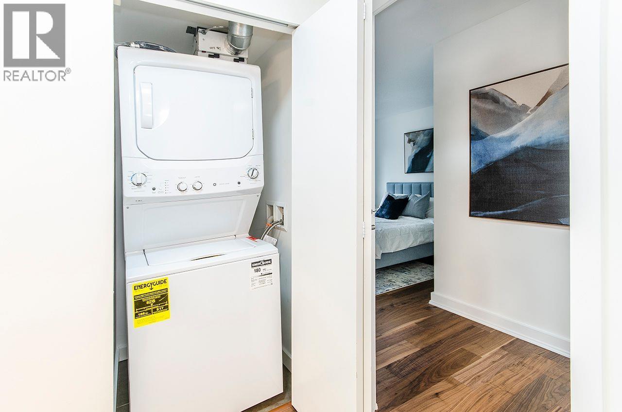 918 COOPERAGE WAY STREET, Vancouver