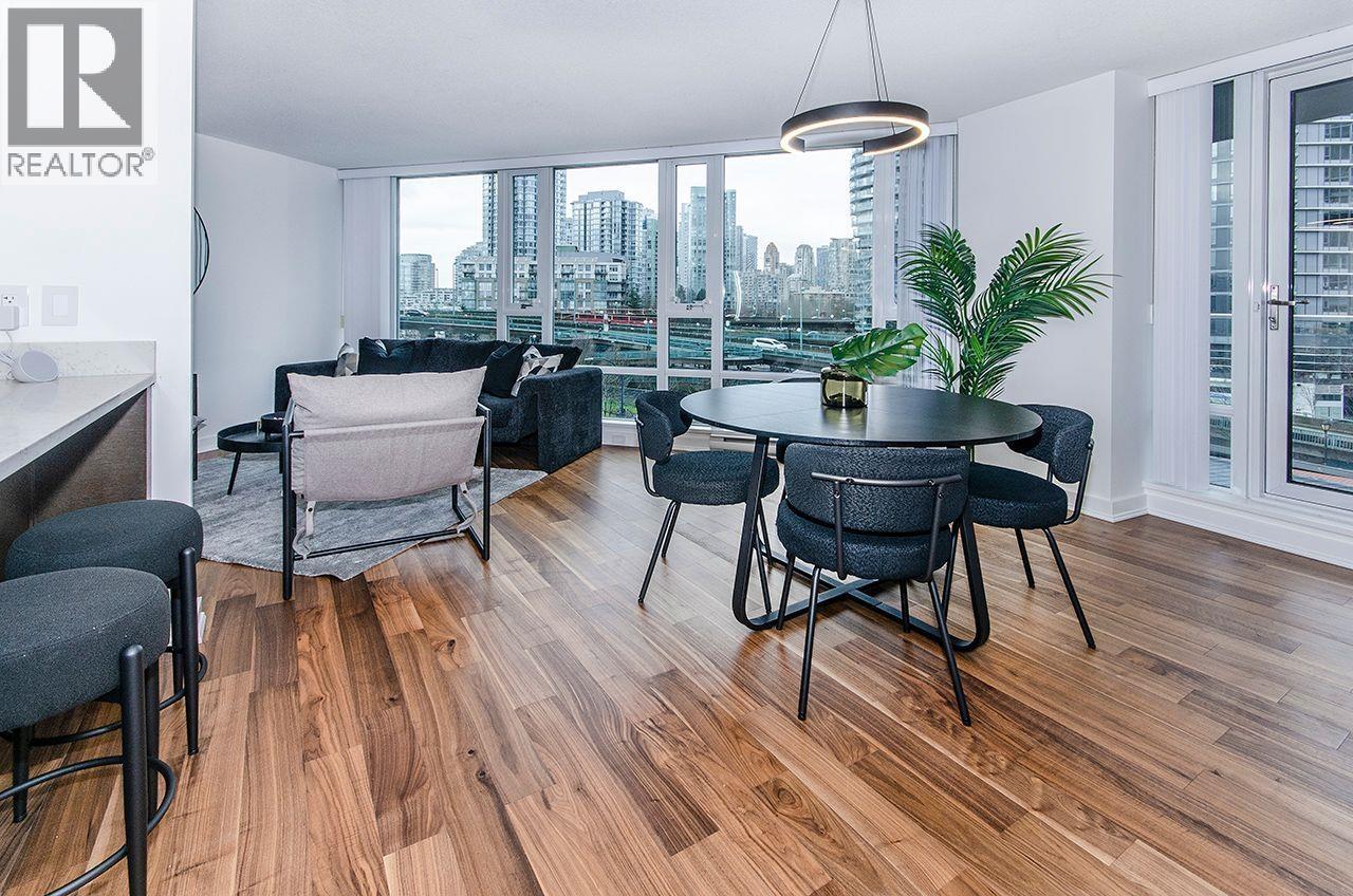 918 COOPERAGE WAY STREET, Vancouver