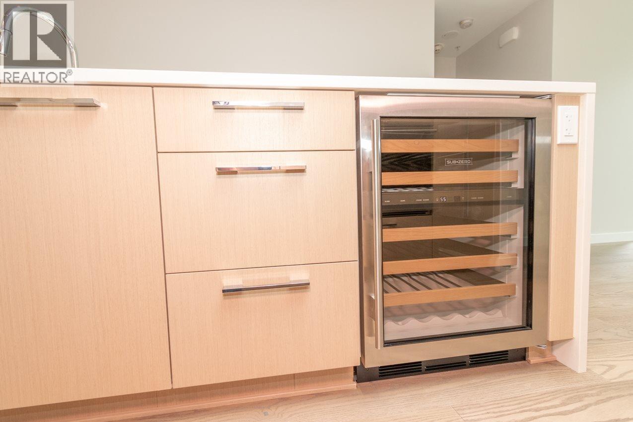 18 3483 ROSS DRIVE, Vancouver