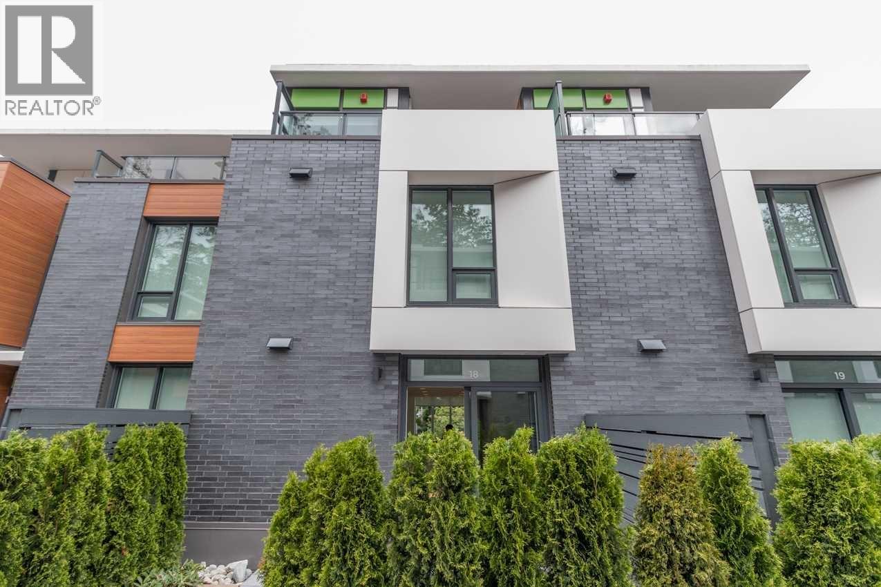 18 3483 ROSS DRIVE, Vancouver