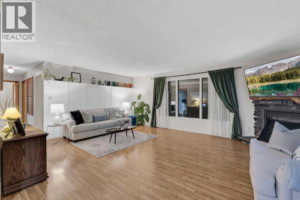 4535 47 Street, Sylvan Lake