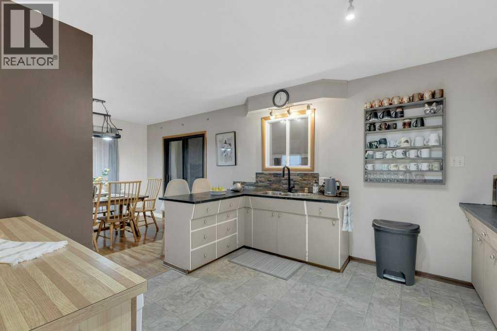 4535 47 Street, Sylvan Lake