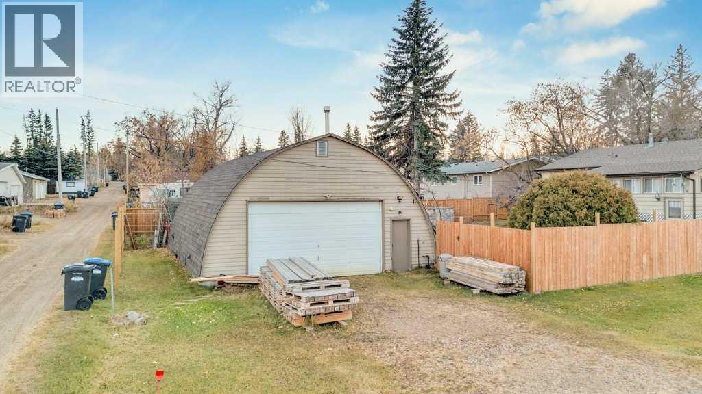 4535 47 Street, Sylvan Lake