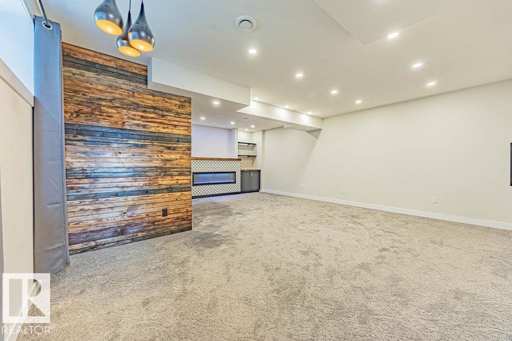 114 Radcliffe WD, Fort Saskatchewan