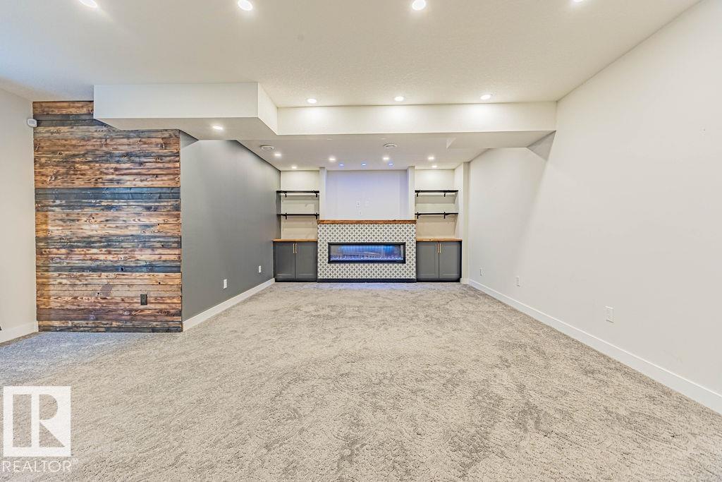 114 Radcliffe WD, Fort Saskatchewan