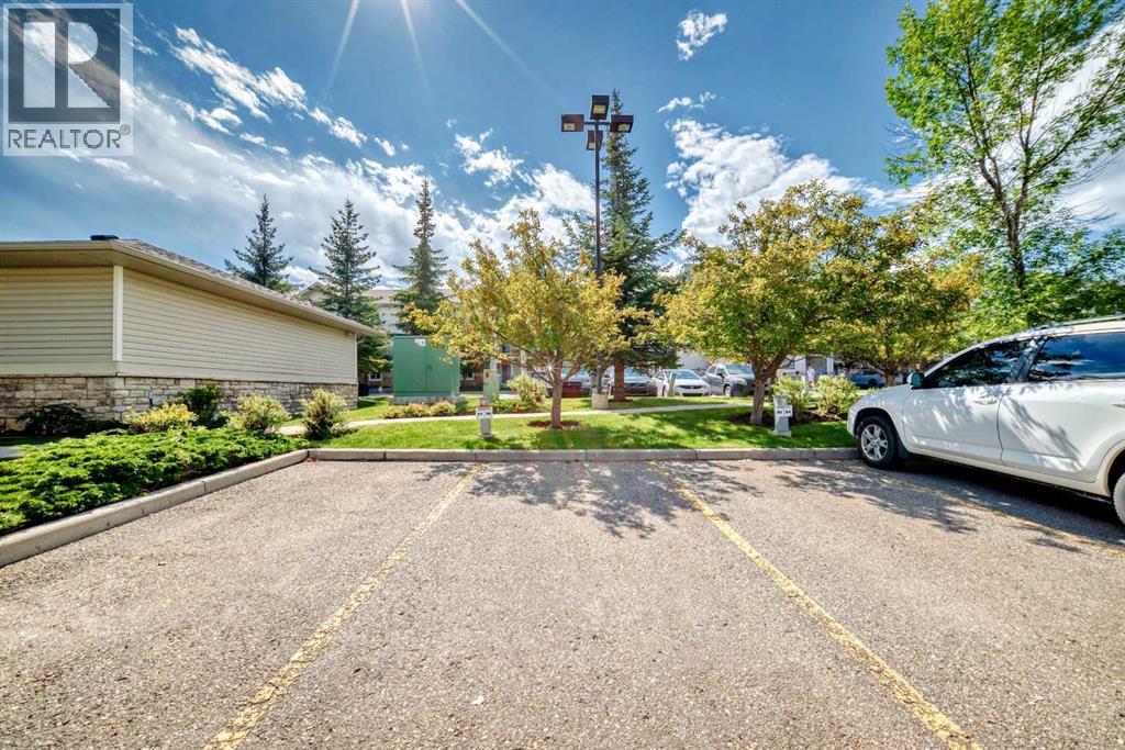 Single Family House for Sale in   Eversyde Avenue SW Evergreen Calgary 