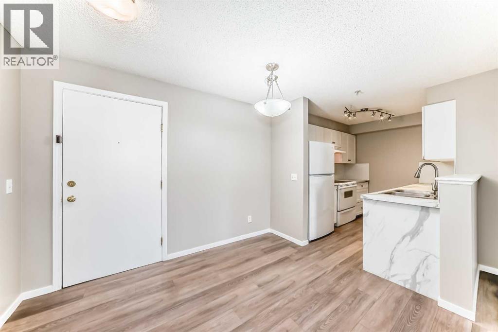 Single Family House for Sale in   Eversyde Avenue SW Evergreen Calgary 