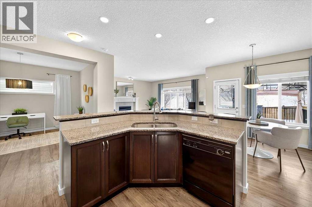 Single Family House for Sale in  Kinlea Link NW Kincora Calgary 