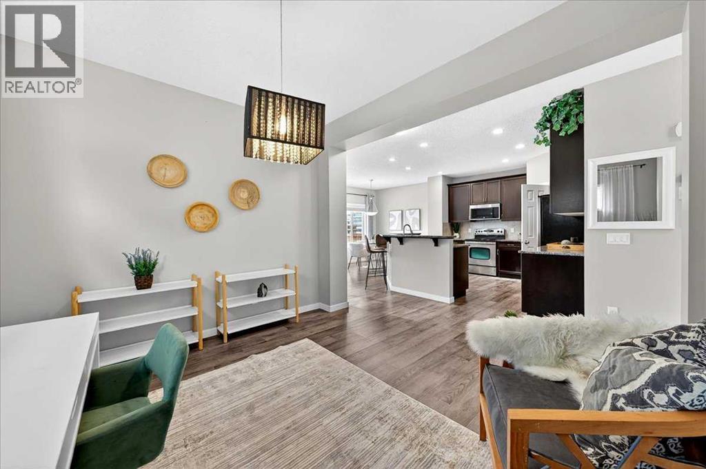 Single Family House for Sale in  Kinlea Link NW Kincora Calgary 