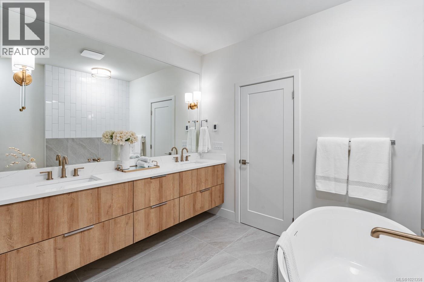 107 2332 Copper Rock Court, Langford