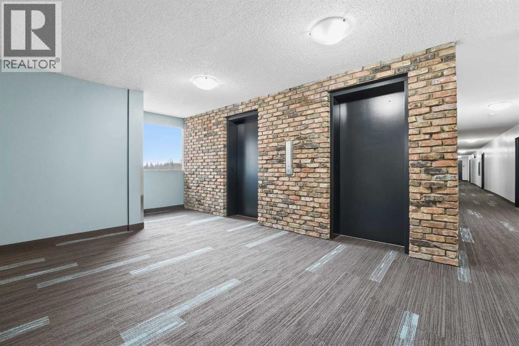 4902 37 Street, Red Deer