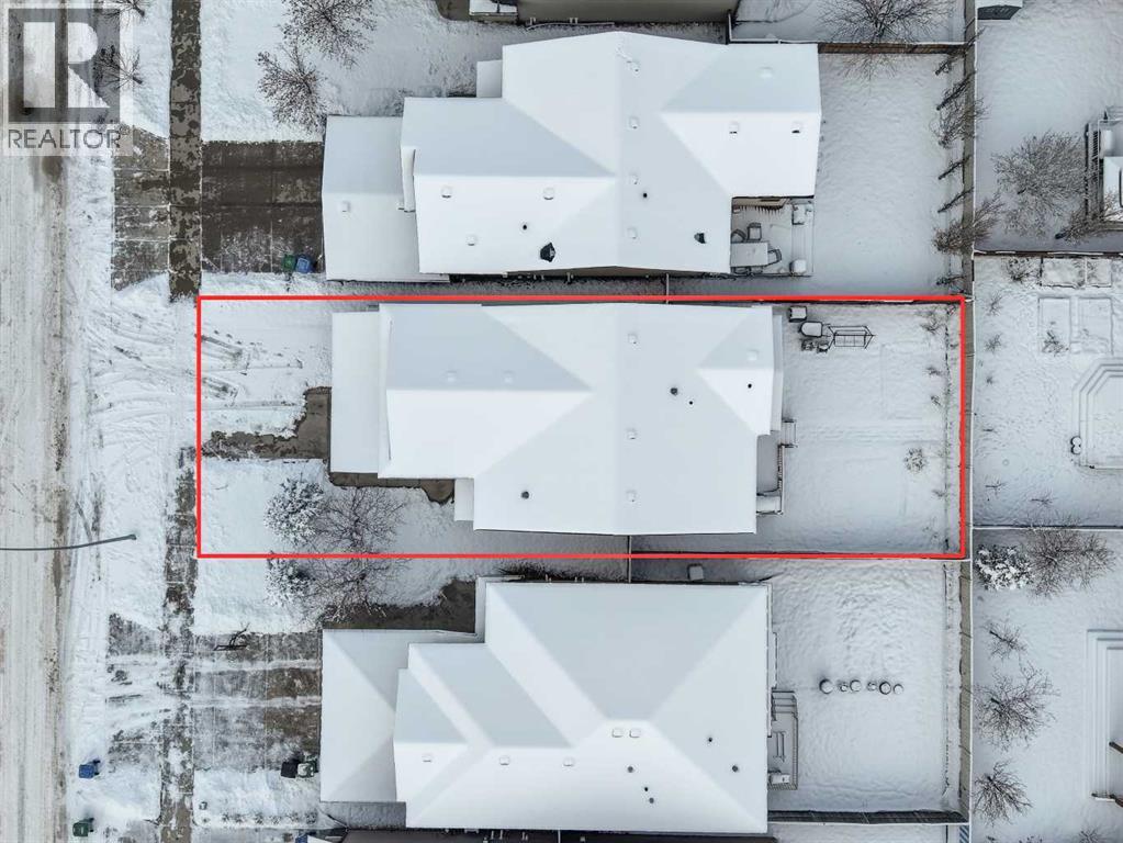 Single Family House for Sale in  Everbrook Drive SW Evergreen Calgary 