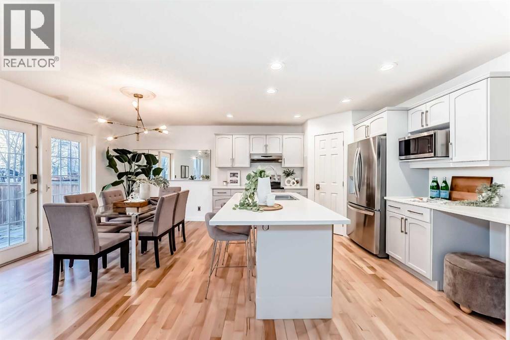 Single Family House for Sale in  Chapalina Close SE Chaparral Calgary 