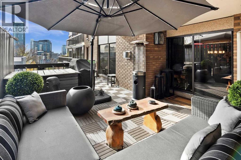 Single Family House High rise for Sale in   Meredith Road NE Crescent Heights Calgary 