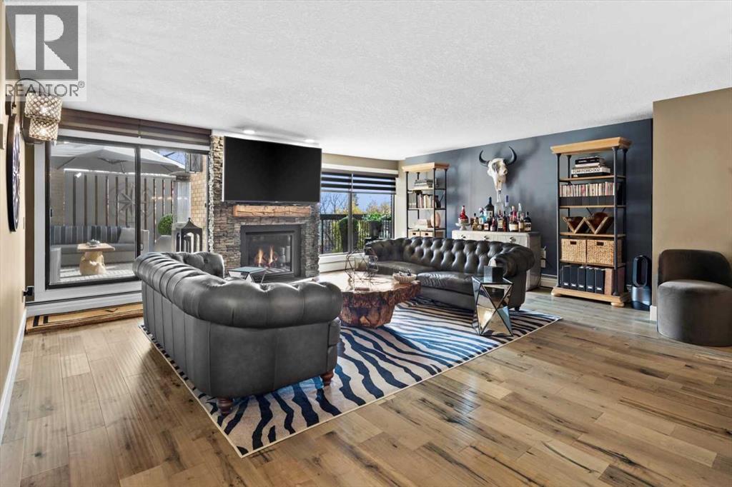 Single Family House High rise for Sale in   Meredith Road NE Crescent Heights Calgary 